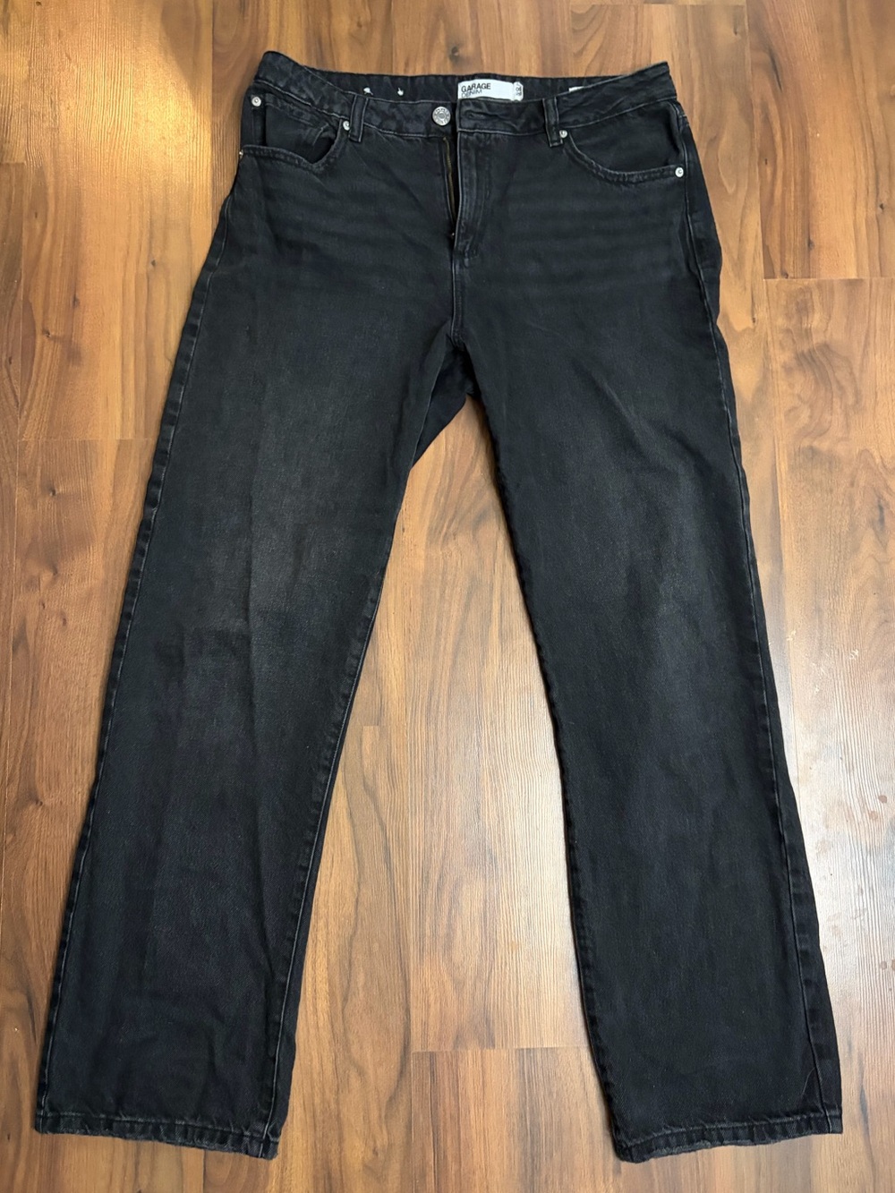 Garage Slouchy Jeans | Cinder Black | Size 11